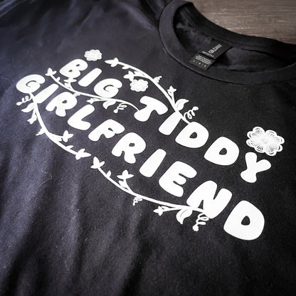 Big UwU Girlfriend Graphic Tee (PRE-ORDER)